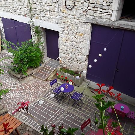 ช็องบร์ โดต เล กูตาส์ Hotel Mailly-la-Ville ภายนอก รูปภาพ
